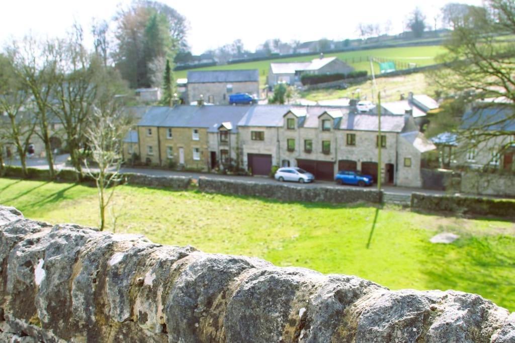 Gorgeous Cozy Cottage With A Heritage Feel, Walks, Pubs & Wood Burner Tideswell Esterno foto