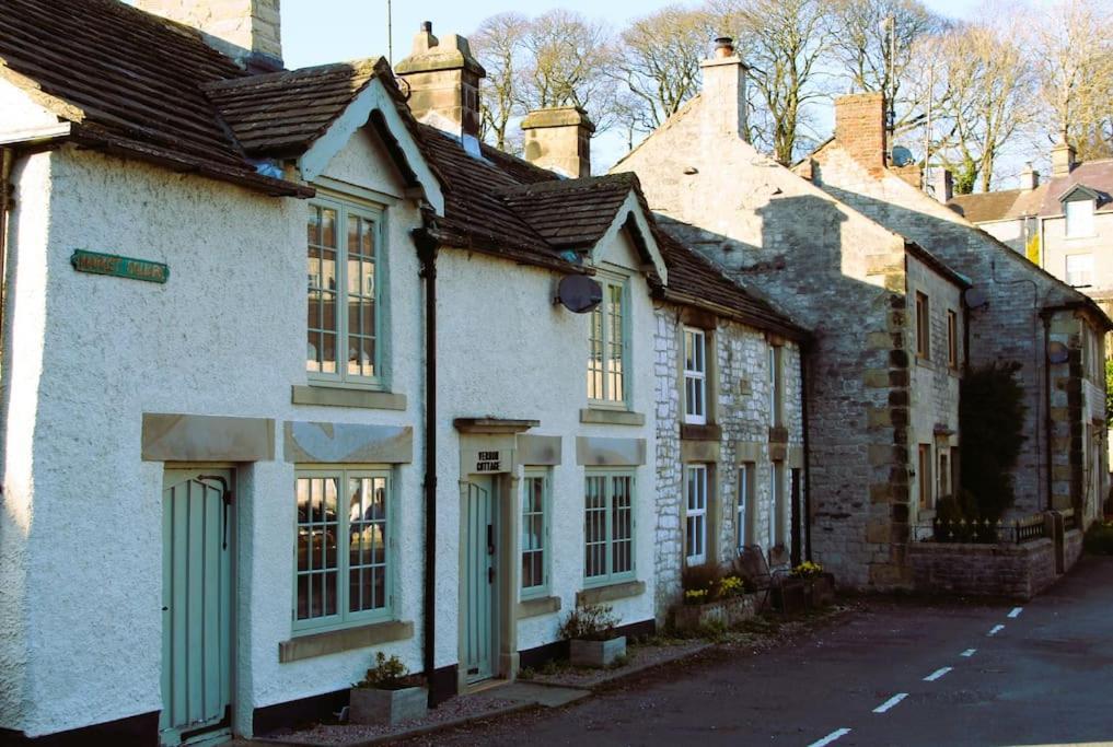 Gorgeous Cozy Cottage With A Heritage Feel, Walks, Pubs & Wood Burner Tideswell Esterno foto