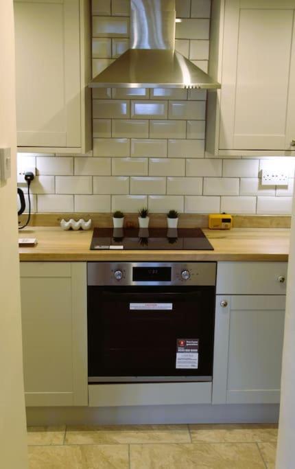 Gorgeous Cozy Cottage With A Heritage Feel, Walks, Pubs & Wood Burner Tideswell Esterno foto