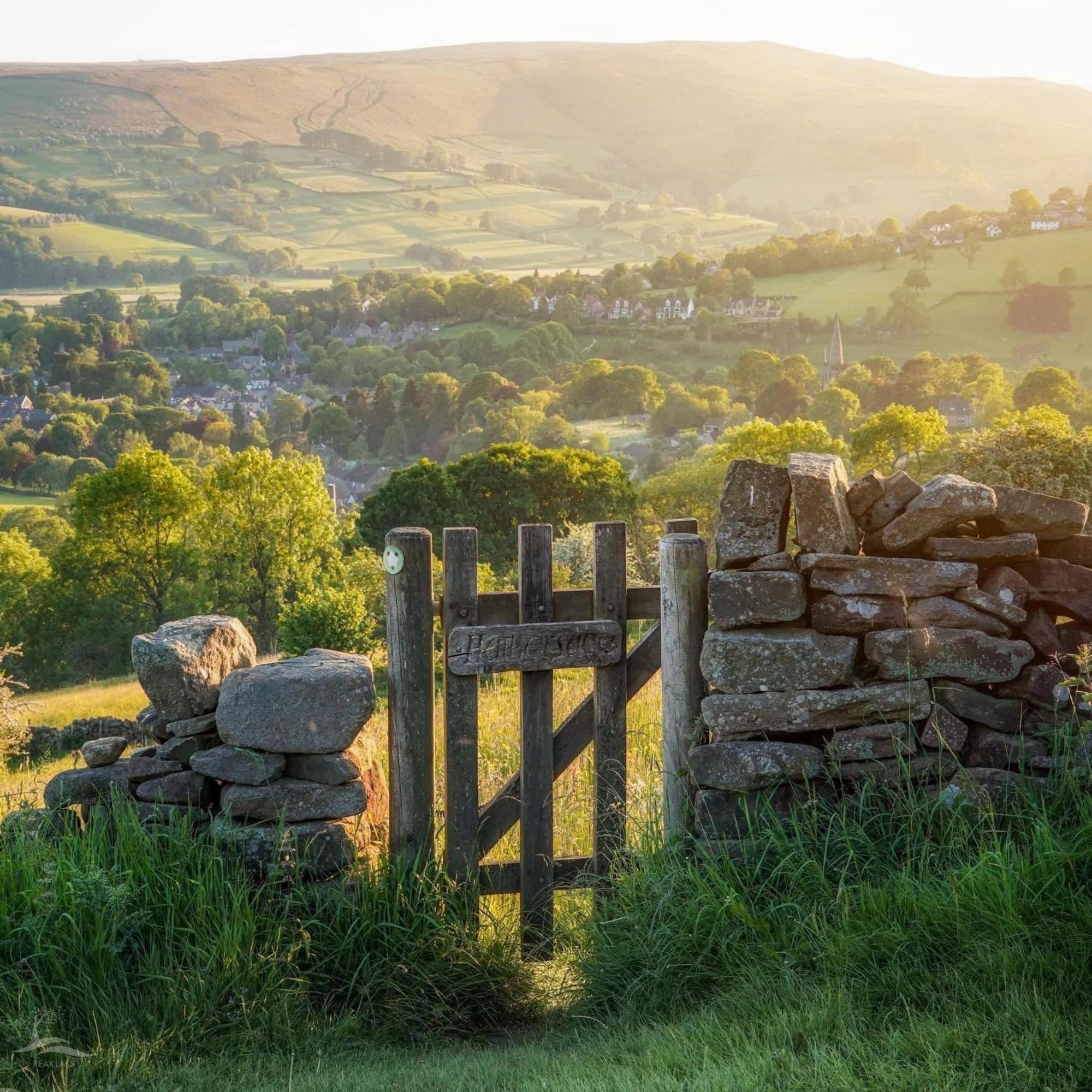 Gorgeous Cozy Cottage With A Heritage Feel, Walks, Pubs & Wood Burner Tideswell Esterno foto